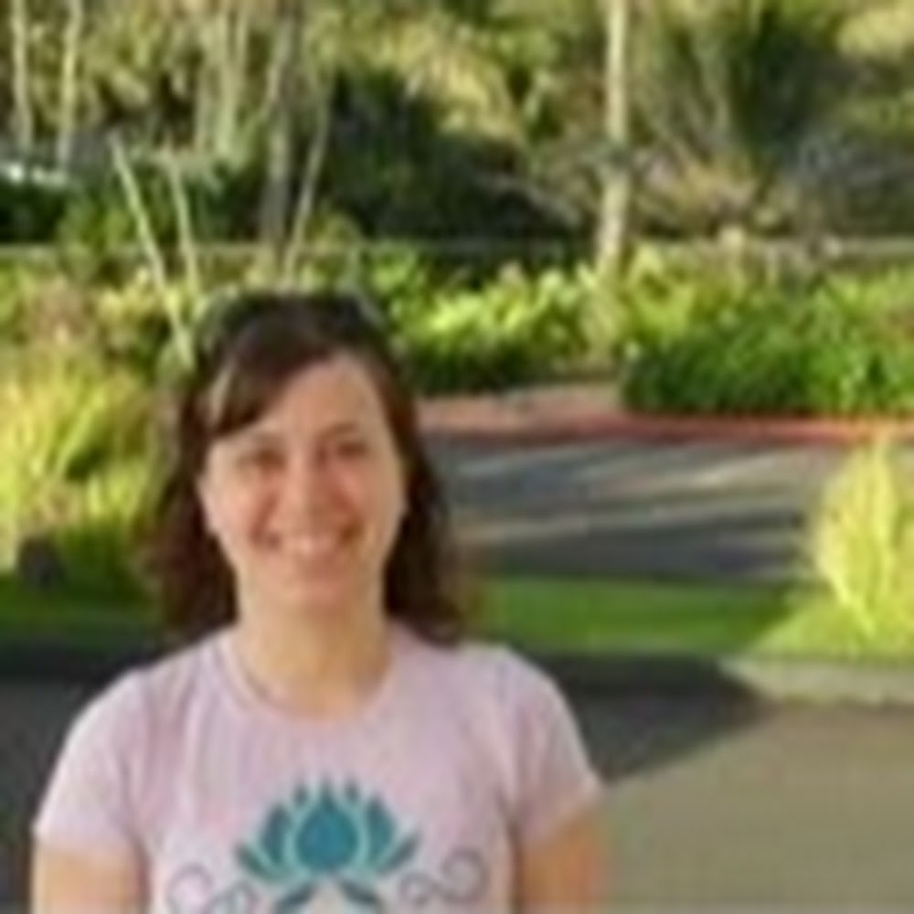 Meet your Posher, Stefania